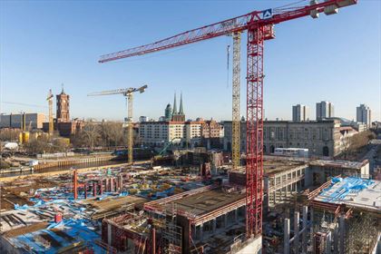 wynajmowanie żurawi wieżowych